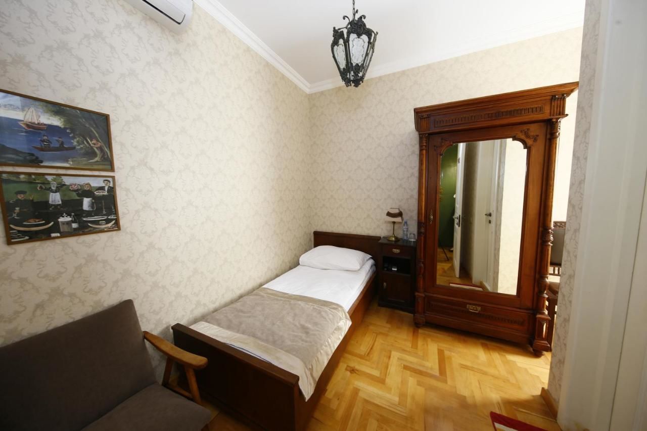 Отель Bloom Boutique Hotel Тбилиси