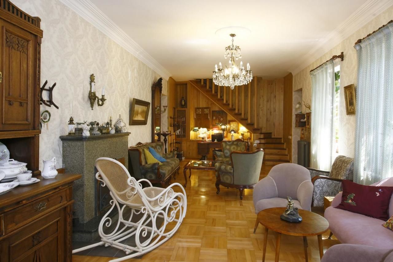 Отель Bloom Boutique Hotel Тбилиси