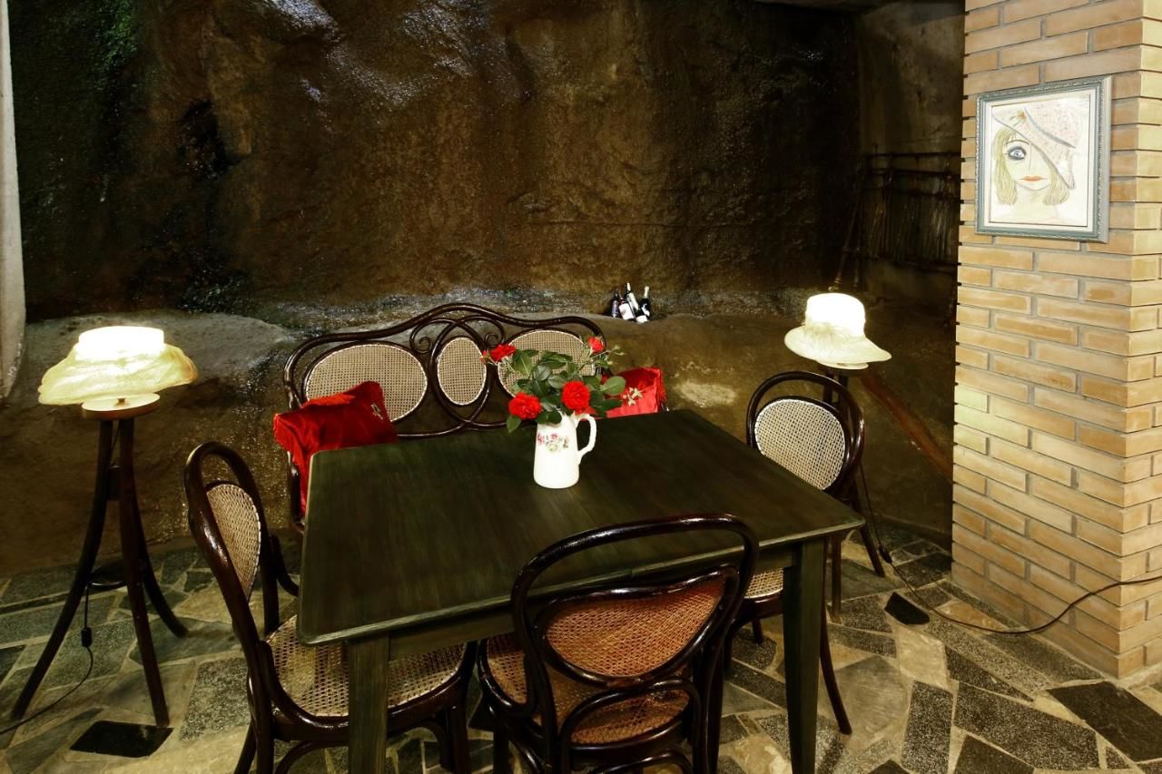 Отель Bloom Boutique Hotel Тбилиси-33