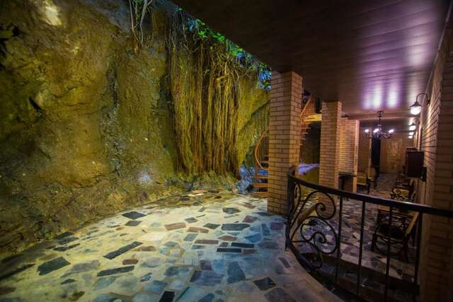 Отель Bloom Boutique Hotel Тбилиси-37